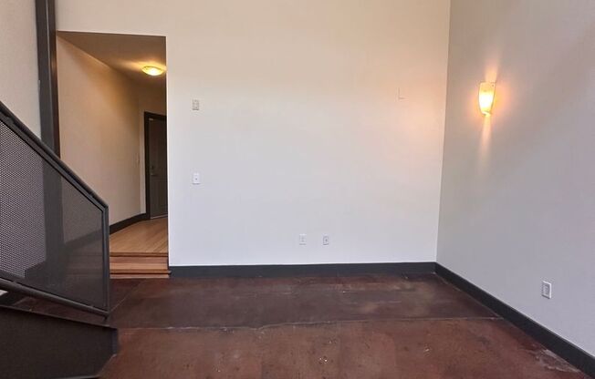 2 beds, 2 baths, 850 sqft, $1,400, Unit APT 112