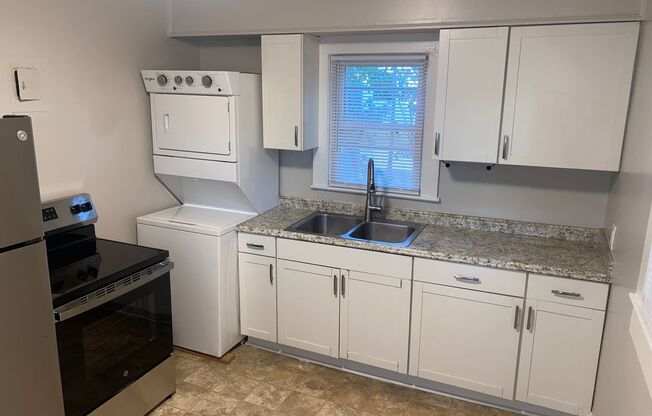 1 bed, 1 bath, 566 sqft, $850, Unit 1