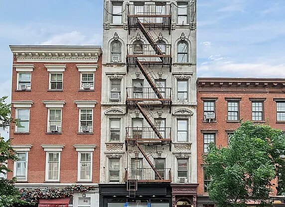 615 1/2 HUDSON ST