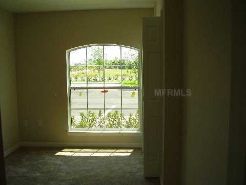 Cozy 3 Bedroom 2 Bath (2 Story) Townhome - BVL