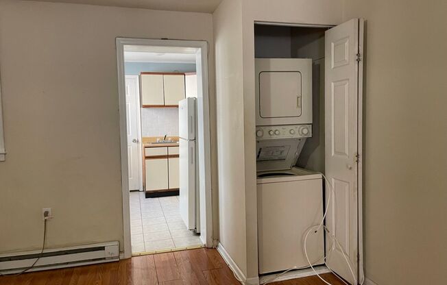 2323 Fleet Street - Cozy 2BR, 1BA Townhouse