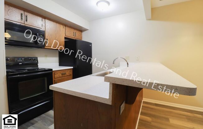 2 beds, 1 bath, 1,150 sqft, $1,100, Unit Unit 220