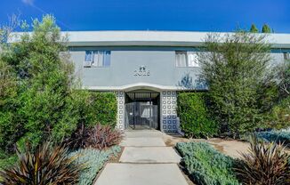 2025 S. Bedford