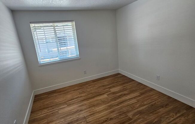 2 beds, 2 baths, 1,070 sqft, $1,725, Unit 06-202