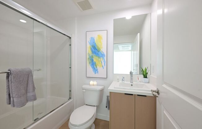 2 beds, 2 baths, $2,899, Unit 405
