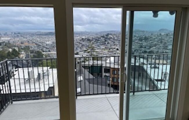 Beautiful Condo with views from Mt. Olympus!