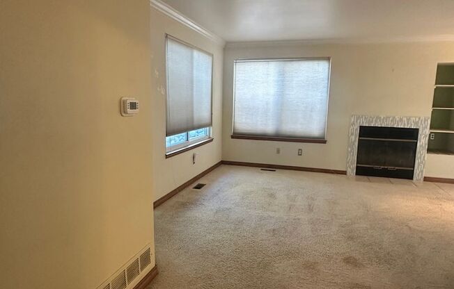 2 bedroom Condo nearby Cherry Creek