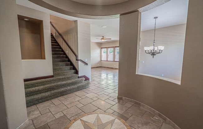 Fair Oaks 4 Bedroom House for Rent in Canyon Country!