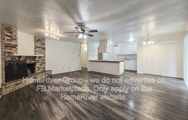 1709 CLARK TRL