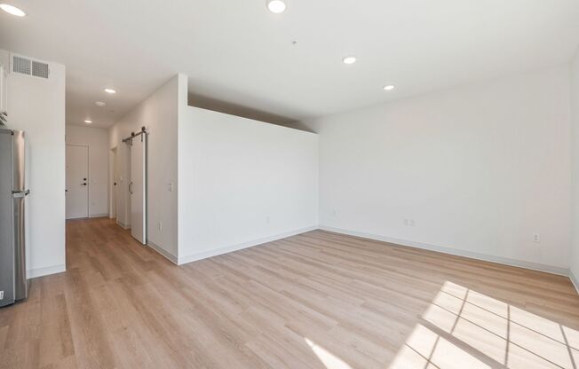 1 bed, 1 bath, 630 sqft, $1,250, Unit 337