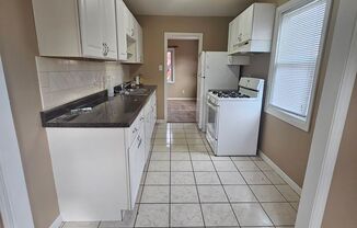 3 beds, 1 bath, $1,200