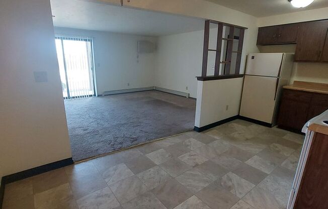 1 bed, 1 bath, 595 sqft, $859, Unit 1698-02