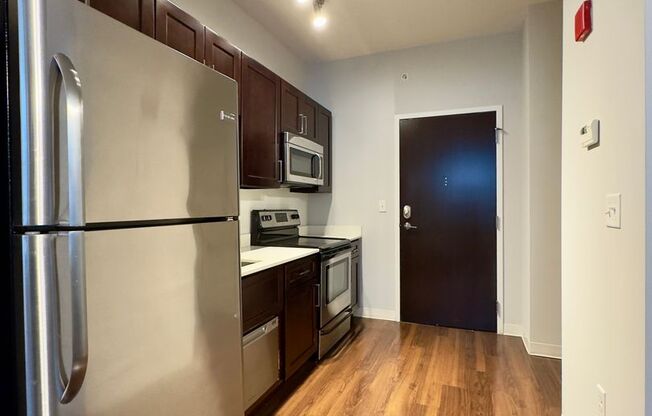 Studio, 1 bath, 419 sqft, $1,400, Unit HA-621