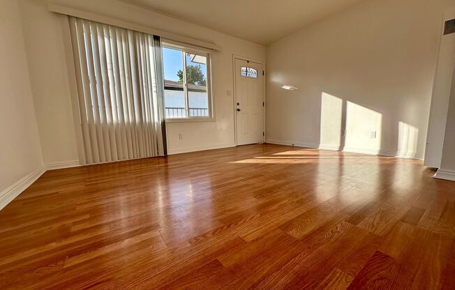 1 bed, 1 bath, $1,895, Unit G