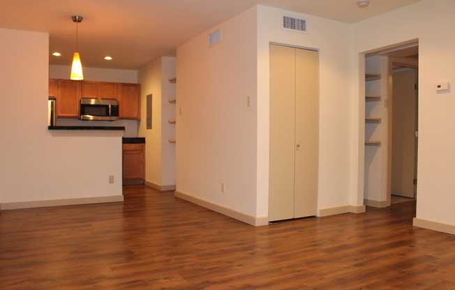 209-E Eden at Avondale