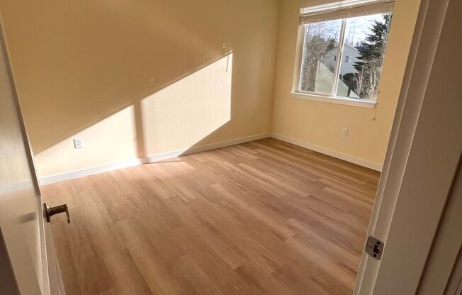 2 beds, 2 baths, 1,109 sqft, $2,048, Unit D202