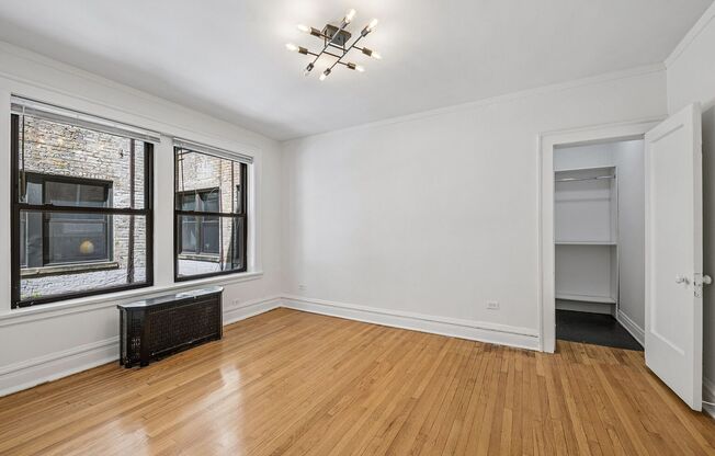 1 bed, 1 bath, 725 sqft, $2,097, Unit 1B