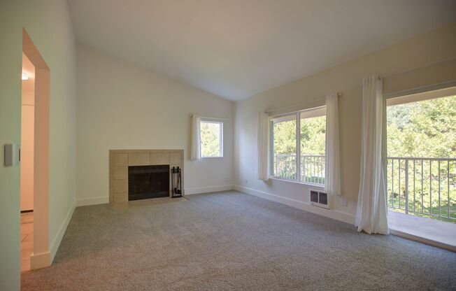 Large 2bd, 2ba Condo Available w/ Private Patio & Tons of Storage!