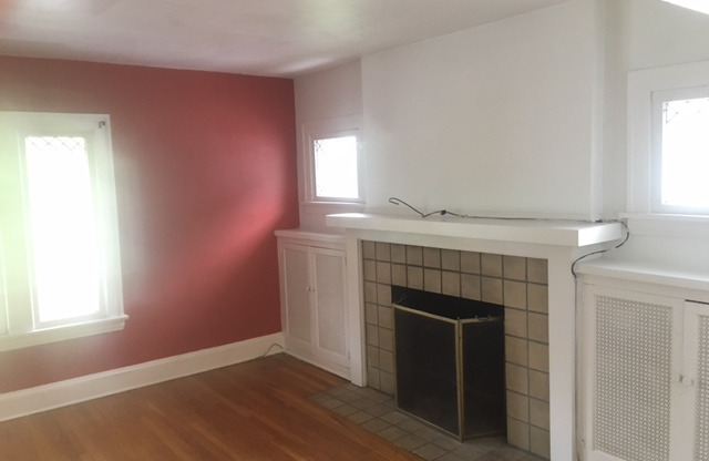 2176 EDGEWOOD RD