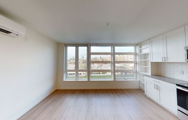 1 bed, 1 bath, 635 sqft, $2,495, Unit 302