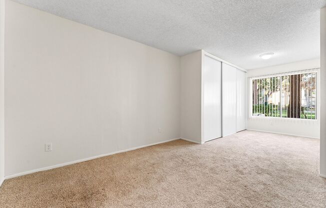 1 bed, 1 bath, 756 sqft, $2,250, Unit A102