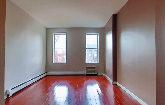 Studio, 1 bath, $2,600, Unit 503