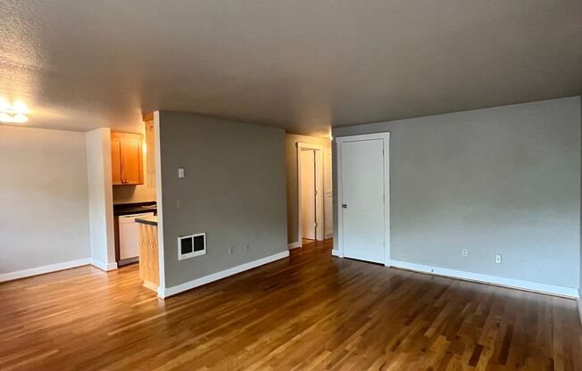 Division Apartments by Star Metro