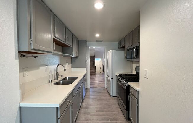 MOVE-IN READY, upgraded 3+3 w/bonus room!