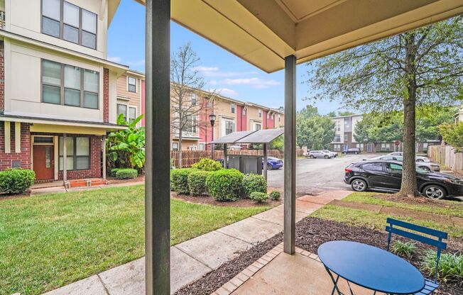 Spacious End-Unit Townhome in Steel Gardens – Walk to NoDa & Light Rail