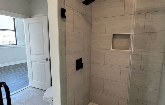 2 beds, 1 bath, 1,246 sqft, $1,495, Unit F300