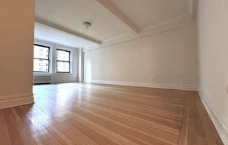 1 bed, 1 bath, 850 sqft, $4,850, Unit 6-N