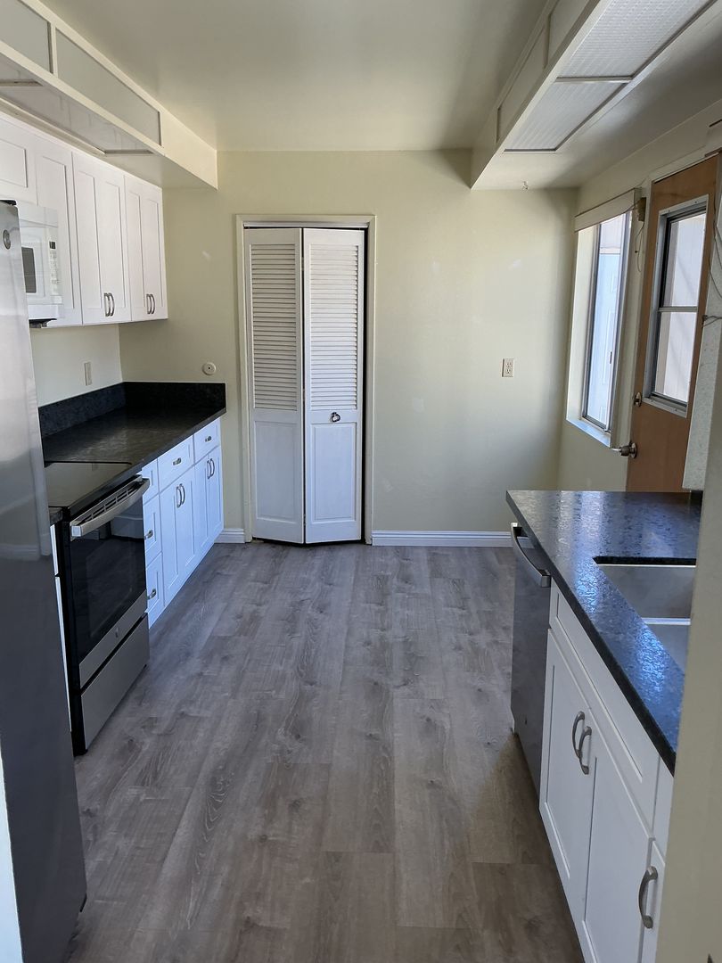 Townhome 3 bedroom 2 bath