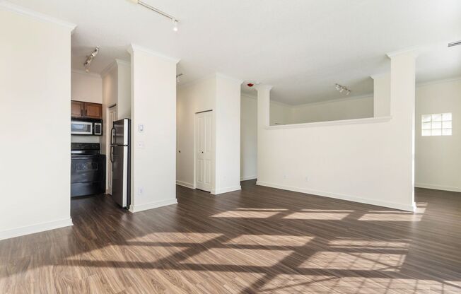 1 bed, 1 bath, 468 sqft, $2,025, Unit 502