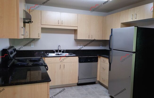 1 bed, 1 bath, 747 sqft, $1,350, Unit C-211
