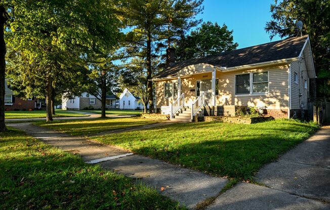 Cozy Home in Cleveland - Lyndhurst