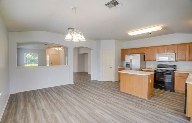 3310 Zinfandel Ln, Leander, TX 78641