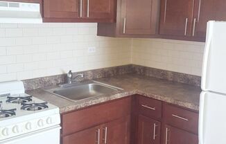 4756 N. Maplewood Ave.