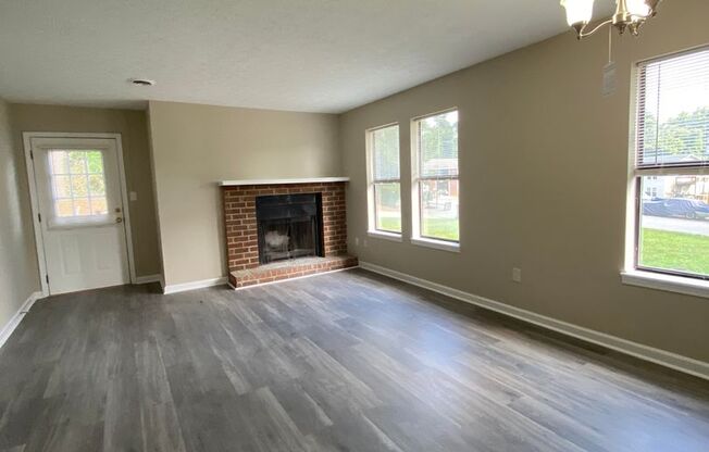 105 Howell Way