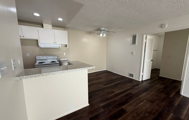 1 bed, 1 bath, 716 sqft, $2,150, Unit D018