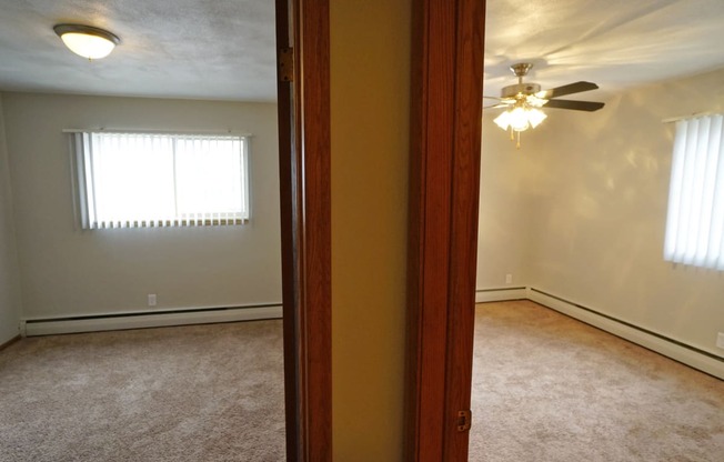 Como Lake Estates bedroom