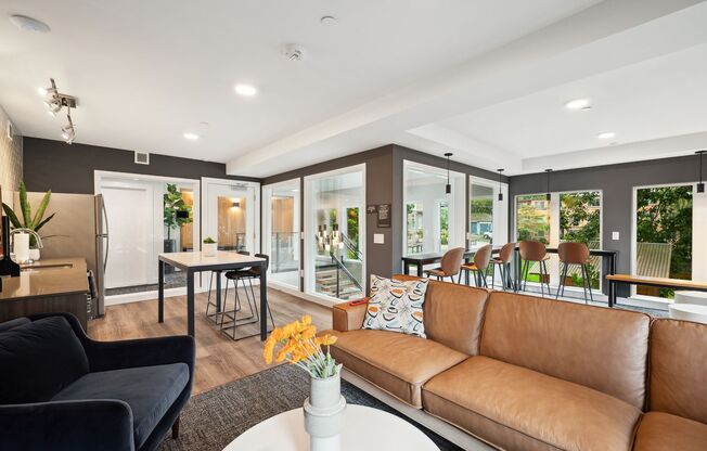 1 bed, 1 bath, 479 sqft, $2,375, Unit 409