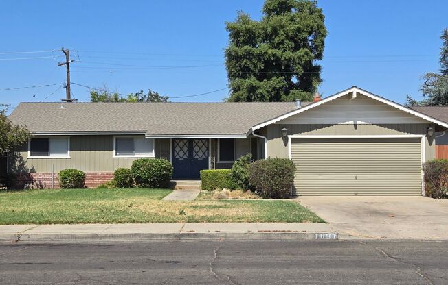 1831 N. Denair Ave - Turlock House