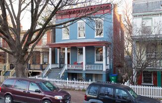 412 W Marshall