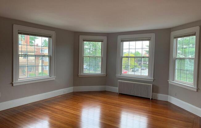 30 ELMGROVE AVE