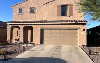 5 beds, 3.5 baths, $2,800