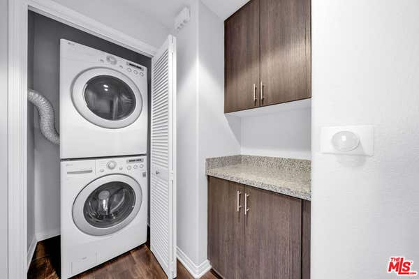 1 bed, 1 bath, 715 sqft, $2,195, Unit 304