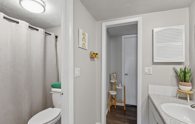 Step into the modern comfort of Wymore 360 Apartments. Our stylish bathrooms offer a perfect blend of functionality and aesthetic appeal, ensuring your daily routines are elevated. Don’t miss out—schedule a tour today!