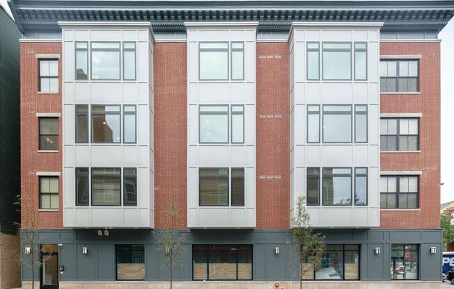 300 MARKET ST