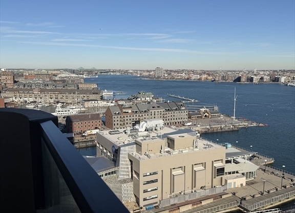 1 bed, 1.5 baths, 1,380 sqft, $6,695, Unit 17B