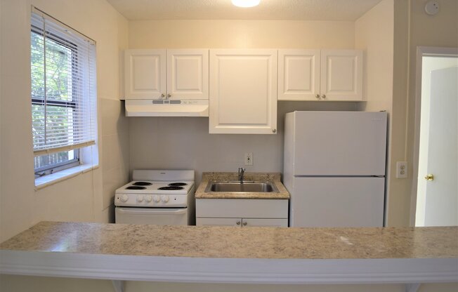 1 bed, 1 bath, 650 sqft, $1,400, Unit 180-04